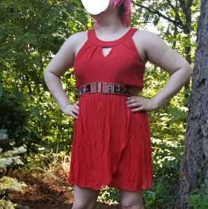 Fun flirty & flowly orange dress with belt